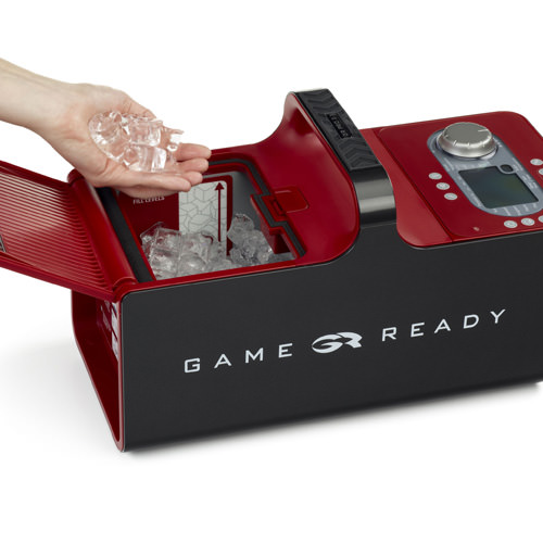 Remplissage du réservoir Game Ready avec des glaçons : étape 1 d'utilisation